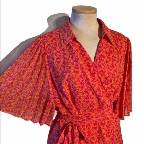 Alexis Floral Flutter Sleeve Pleated Wrap Dress - Picture 6 of 12